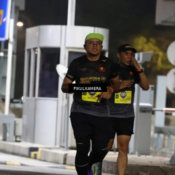 Runner Photo 7079814