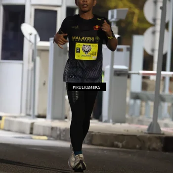 Runner Photo 7079833