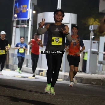 Runner Photo 7079852
