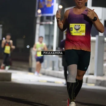 Runner Photo 7079879