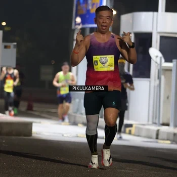 Runner Photo 7079885