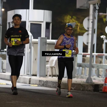 Runner Photo 7079907