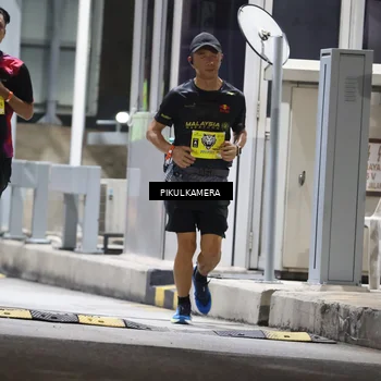 Runner Photo 7079925