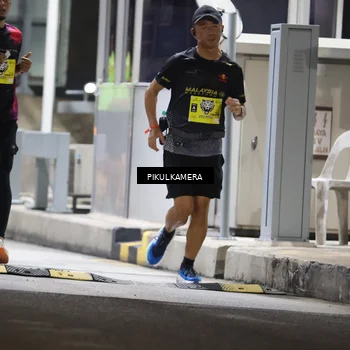 Runner Photo 7079927