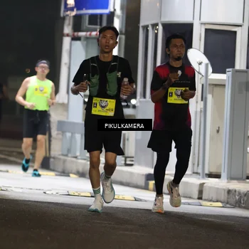Runner Photo 7079931