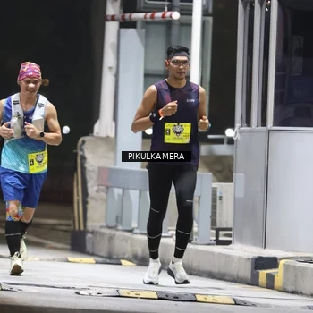 Runner Photo 7079956