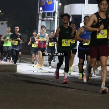 Runner Photo 7079984