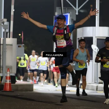 Runner Photo 7080016