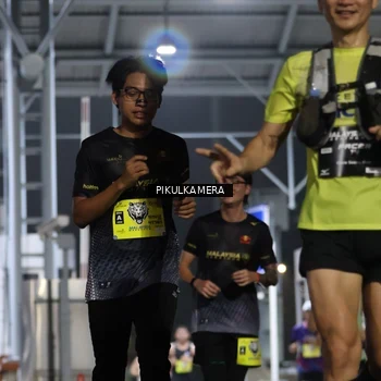Runner Photo 7080032