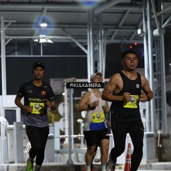 Runner Photo 7080049