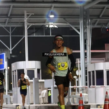Runner Photo 7080050