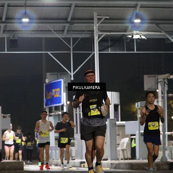 Runner Photo 7080053