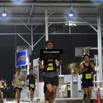 Runner Photo 7080059