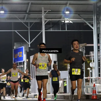 Runner Photo 7080070