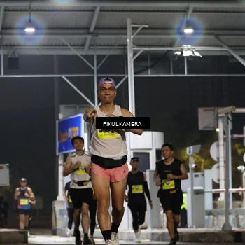 Runner Photo 7080077