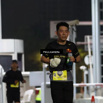 Runner Photo 7080101