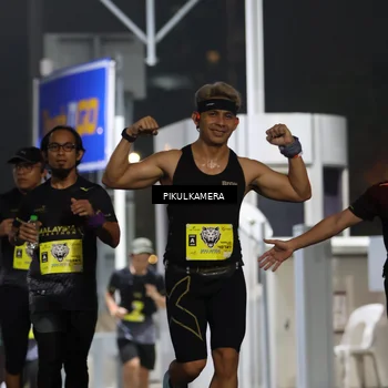 Runner Photo 7080111