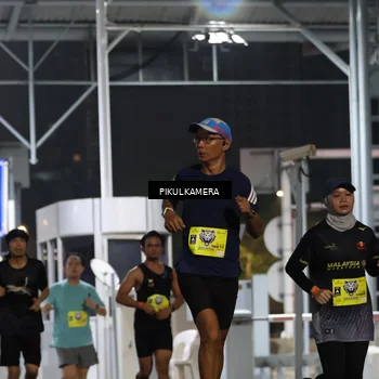 Runner Photo 7080116