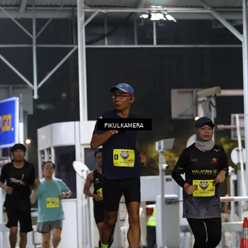 Runner Photo 7080121