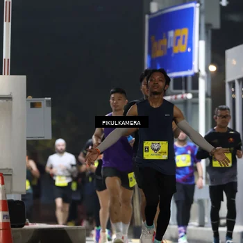 Runner Photo 7080160