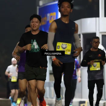 Runner Photo 7080164