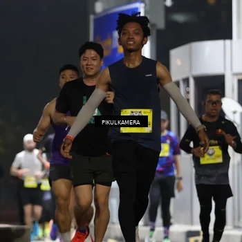 Runner Photo 7080166