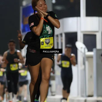 Runner Photo 7080170