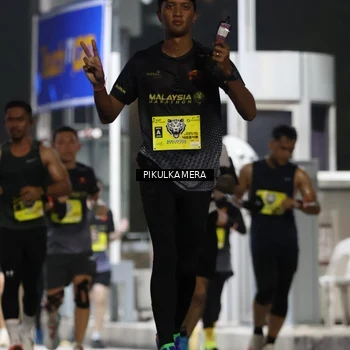 Runner Photo 7080177