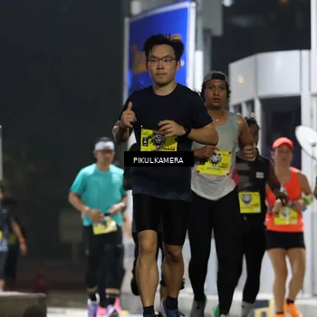 Runner Photo 7080189