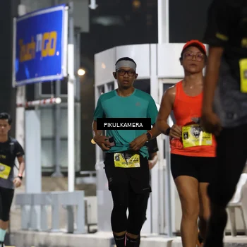 Runner Photo 7080196