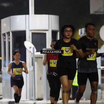 Runner Photo 7080221