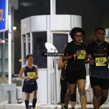 Runner Photo 7080227