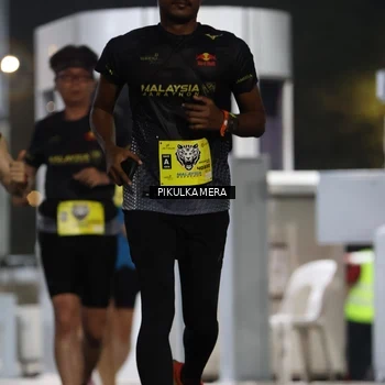 Runner Photo 7080229