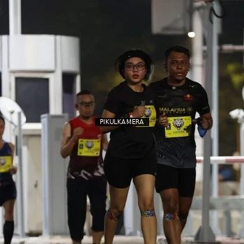 Runner Photo 7080231