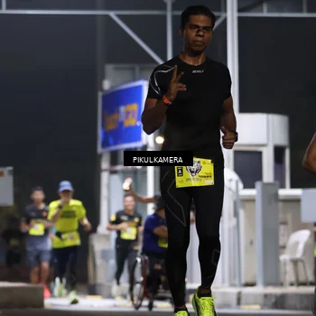 Runner Photo 7080243