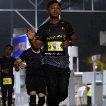 Runner Photo 7080247