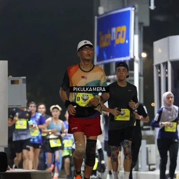 Runner Photo 7080274