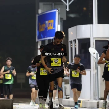 Runner Photo 7080294