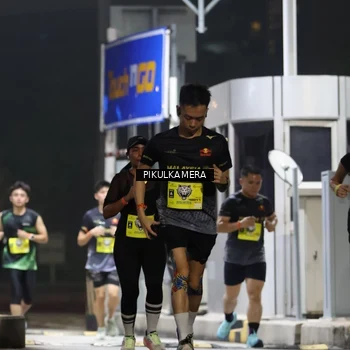 Runner Photo 7080298