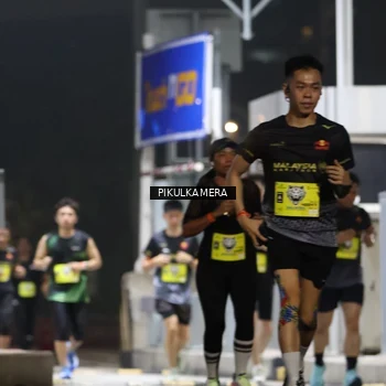 Runner Photo 7080301