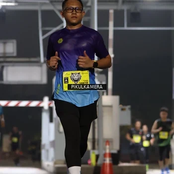 Runner Photo 7080302