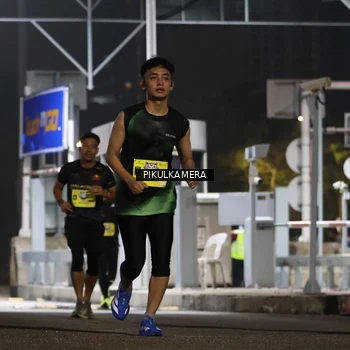 Runner Photo 7080308
