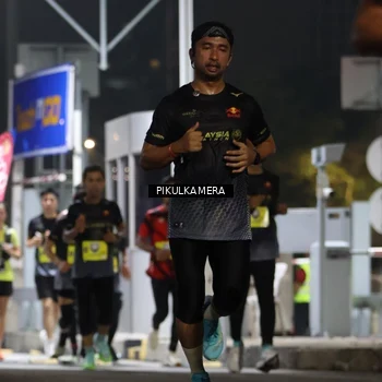 Runner Photo 7080319