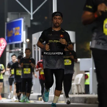 Runner Photo 7080321