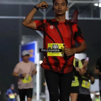 Runner Photo 7080329