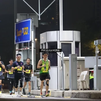 Runner Photo 7080343