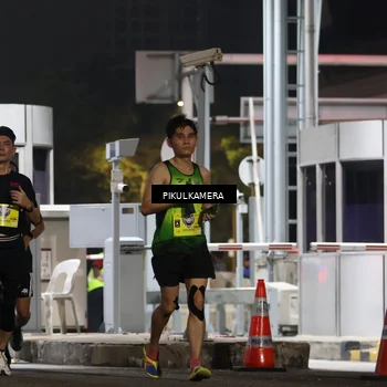 Runner Photo 7080349