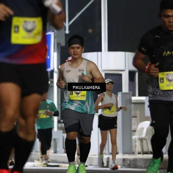 Runner Photo 7080390