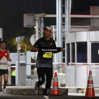 Runner Photo 7080422