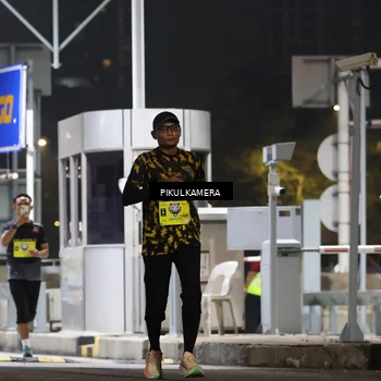 Runner Photo 7080431